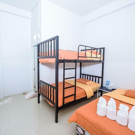 Nadpob Mansion 호텔 수랏타니 외부 사진